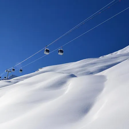 Chaleureux 2 Pieces Avec Balcon Sud, Proche Pistes Et Commerces A Mottaret - Fr-1-182-5 Apartment Meribel